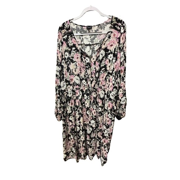 EUC Torrid Midi Floral Swiss Dot Pleated Dress with Long Peasant Sleeves Size 3x - Picture 10 of 16